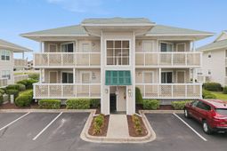301 Shorehaven Dr. photo 4