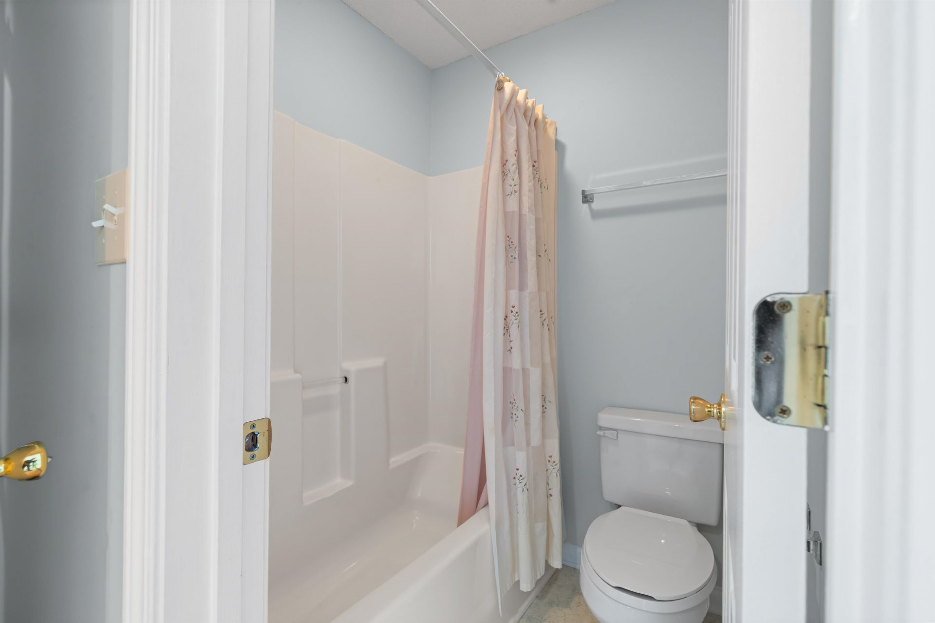 301 Shorehaven Dr. Photo 30