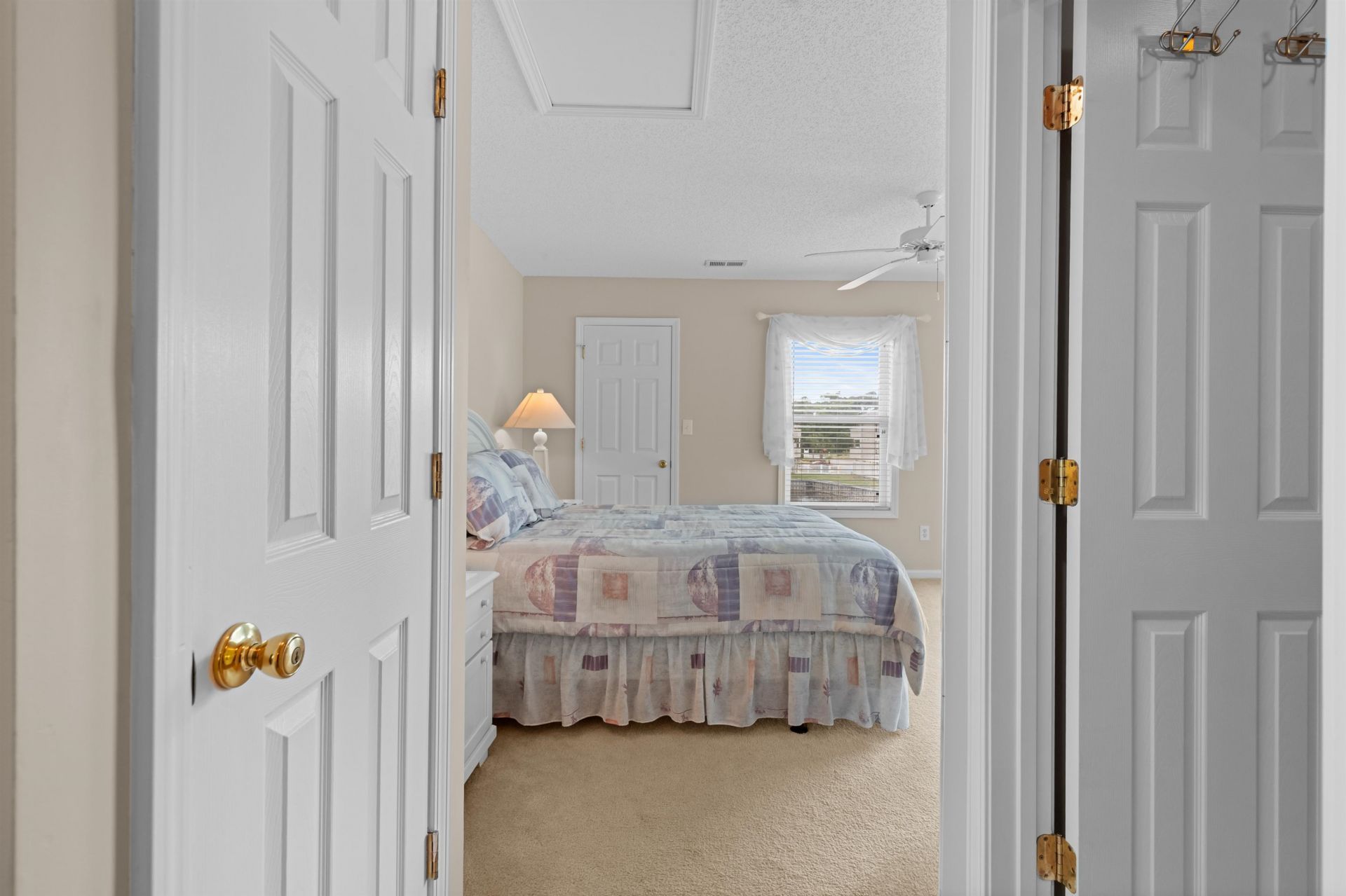 301 Shorehaven Dr. Photo 42