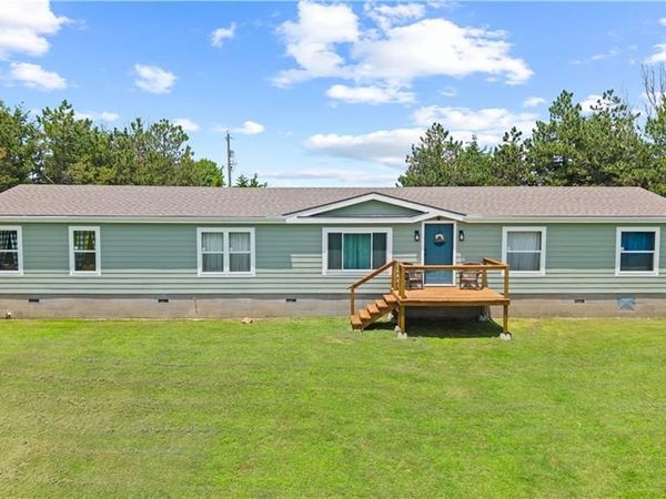 1432 Cr 2500 N/A, Caney, KS 67333