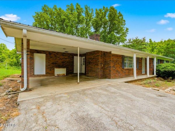 249 Old Cades Cove Rd, Townsend, TN 37882