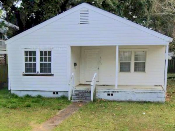 272 Benachi Avenue, Biloxi, MS 39530