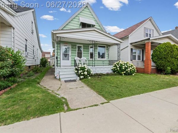3899 Trowbridge Street, Hamtramck, MI 48212