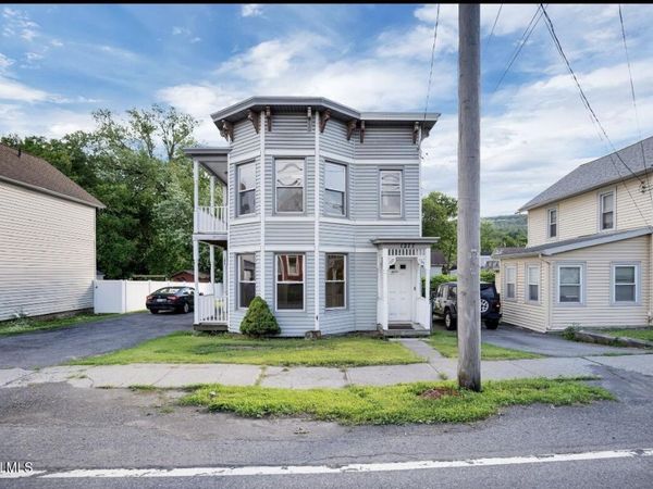 1275-1277 Main st, Rotterdam Junction, NY 12150