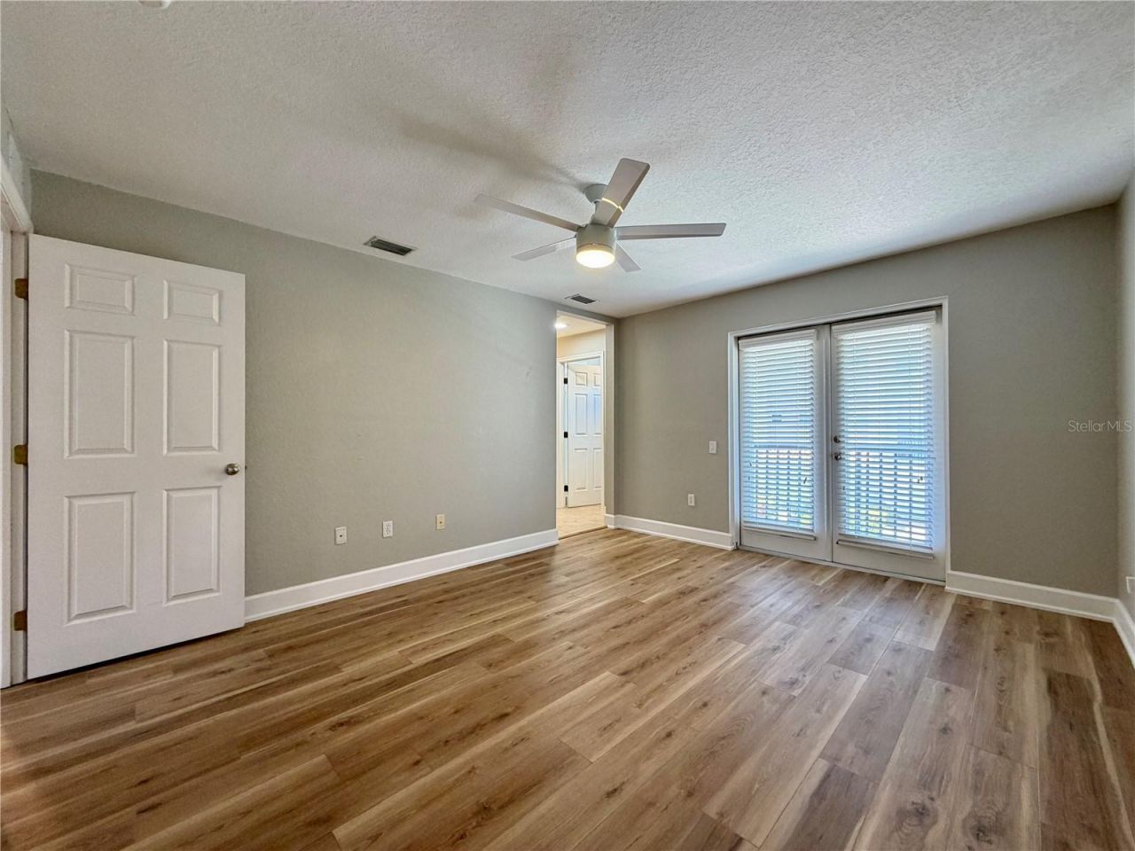 526 101st Avenue N, Saint Petersburg, FL 33702 Photo