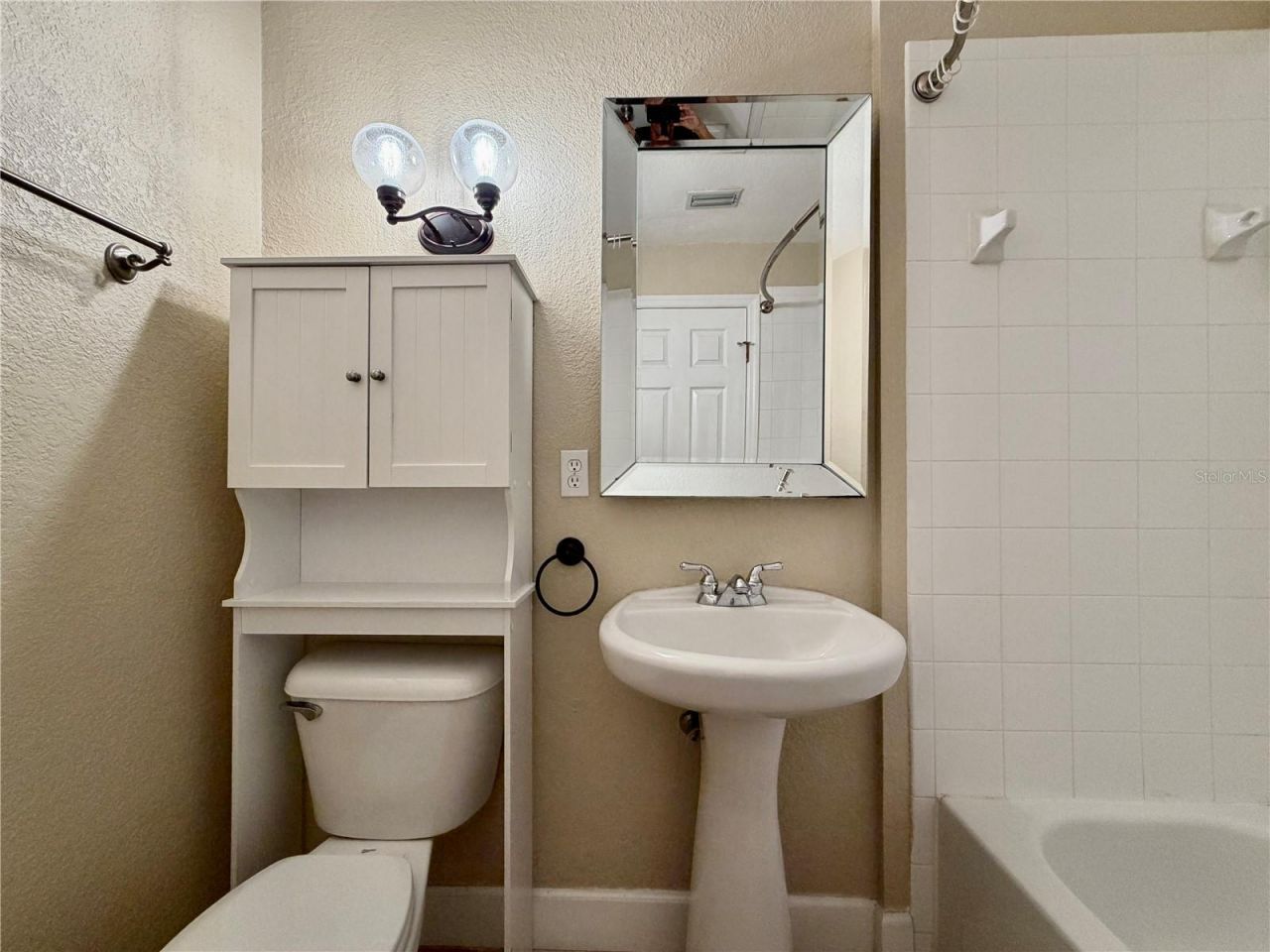 526 101st Avenue N, Saint Petersburg, FL 33702 Photo