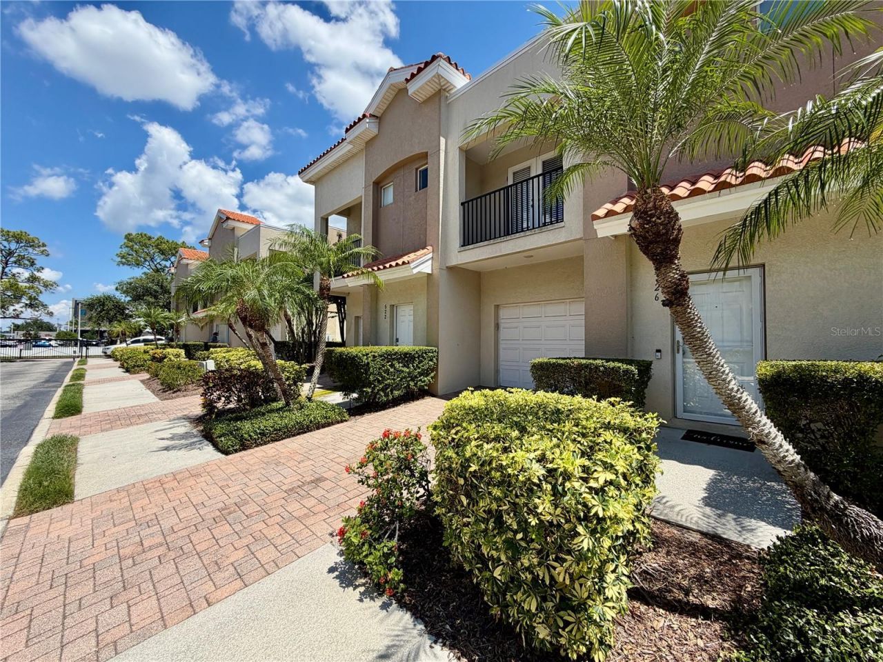 526 101st Avenue N, Saint Petersburg, FL 33702 Photo