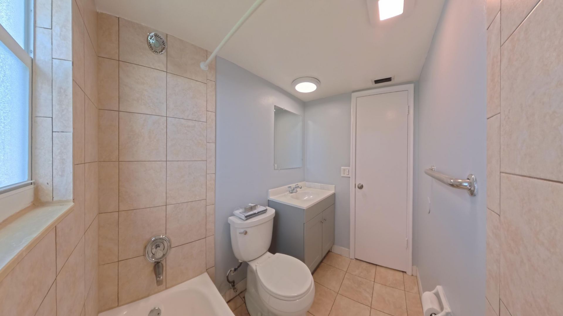 2301 SE 4th Street, Unit 12, Boynton Beach, FL 33435 Photo