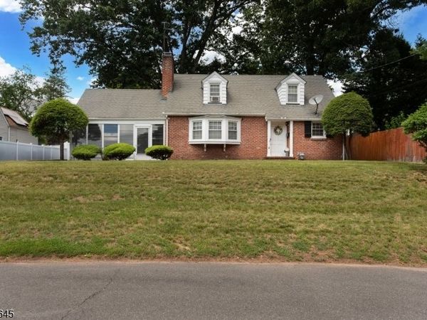 710 Wadsworth Ave, Plainfield, NJ 07060
