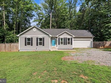 219 SEA CLIFF DRIVE, RUTHER GLEN, VA 22546