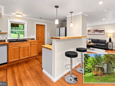 2303 W HOOVER ROAD, HAYWOOD, VA 22722