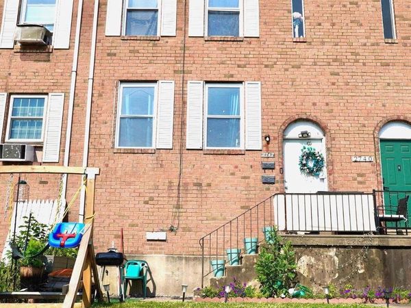 2742 ISLAND AVENUE, PHILADELPHIA, PA 19153