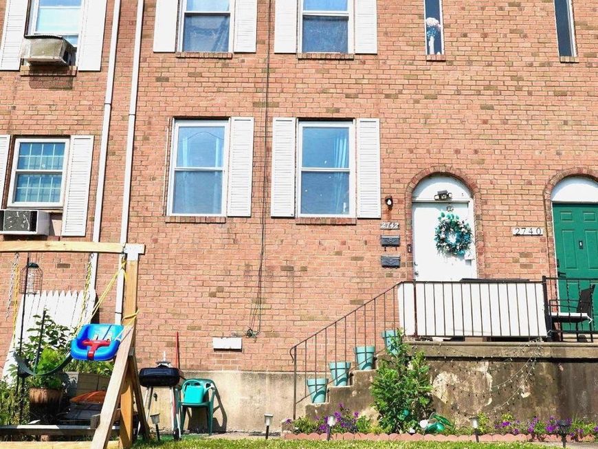 2742 Island Avenue, Philadelphia, PA 19153 Main Photo