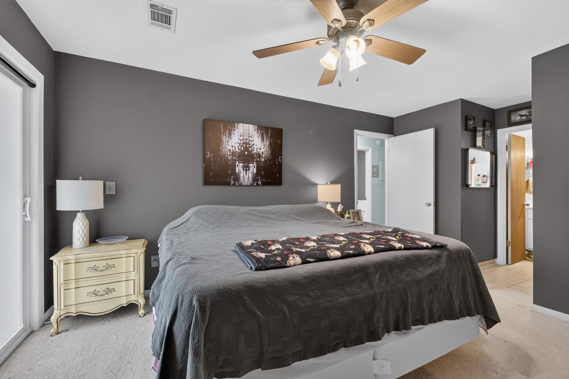 401 Greenmeadow Drive Photo 17