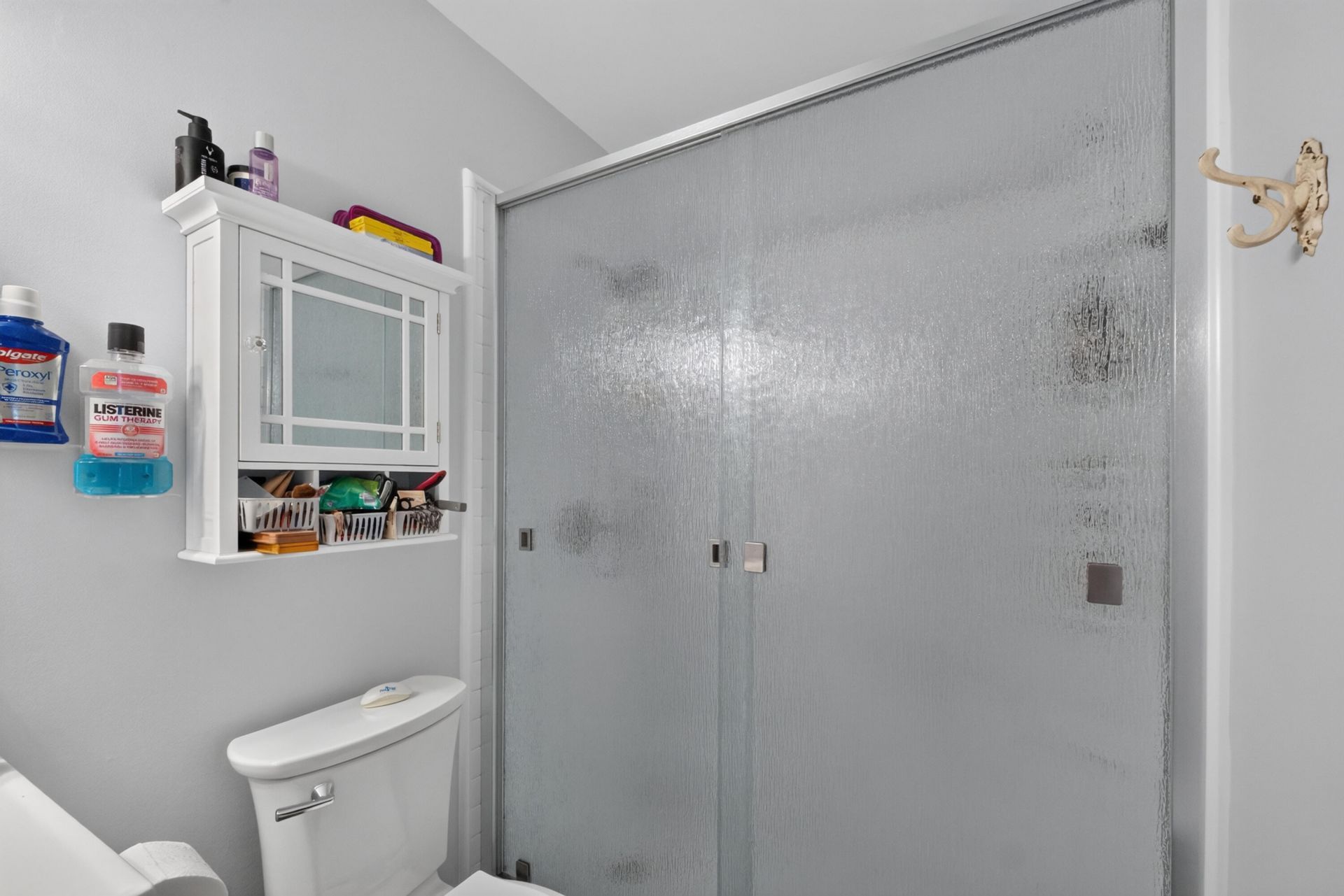 401 Greenmeadow Drive Photo 19