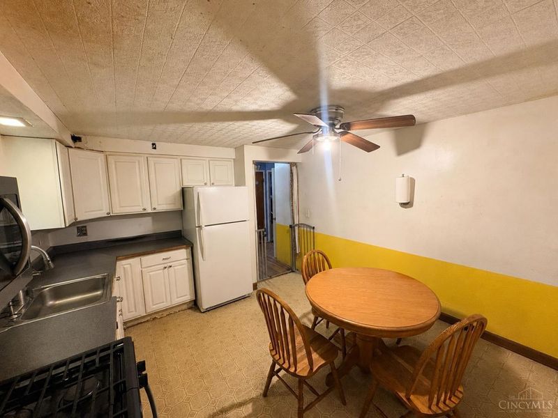 3440 Hillside Avenue, Cincinnati, OH 45204 Photo 6