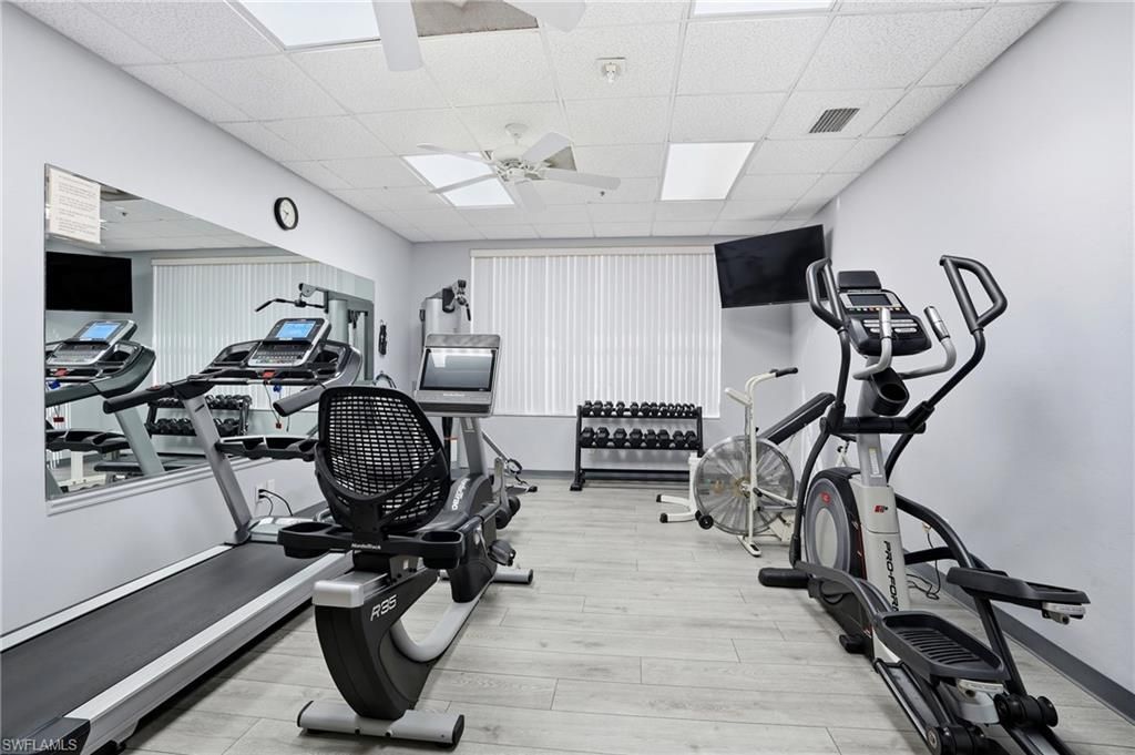 10727 Maui Cir, Estero, FL 33928 Photo