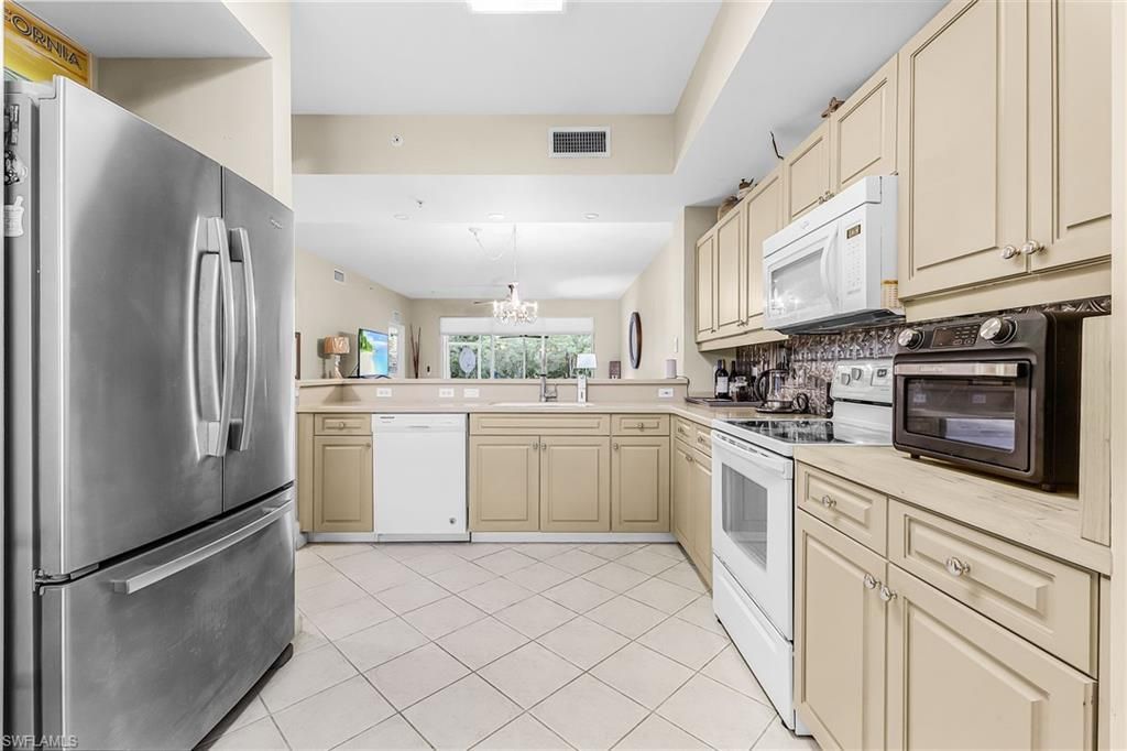 10550 Amiata Way, Unit 104, Fort Myers, FL 33913 Photo