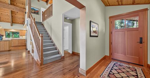 197 Lake Almanor West Drive, Lake Almanor, CA 96020 Photo