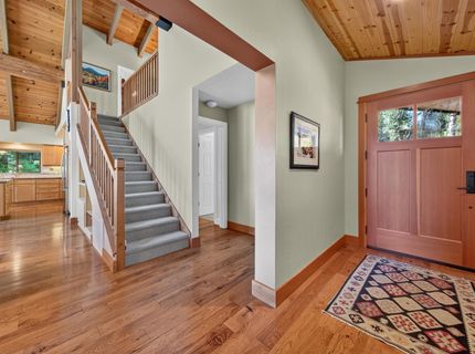 197 Lake Almanor West Drive, Lake Almanor, CA 96020 Photo