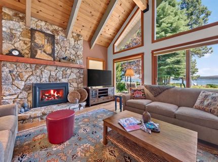 197 Lake Almanor West Drive, Lake Almanor, CA 96020 Photo
