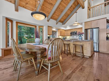 197 Lake Almanor West Drive, Lake Almanor, CA 96020 Photo