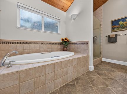197 Lake Almanor West Drive, Lake Almanor, CA 96020 Photo
