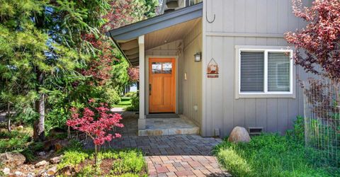 197 Lake Almanor West Drive, Lake Almanor, CA 96020 Photo