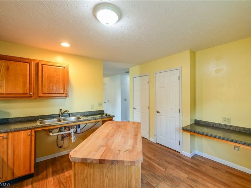 14 Connett Road, The Plains, OH 45780 Photo 6