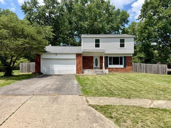 655 Falls Place , Reynoldsburg, OH 43068