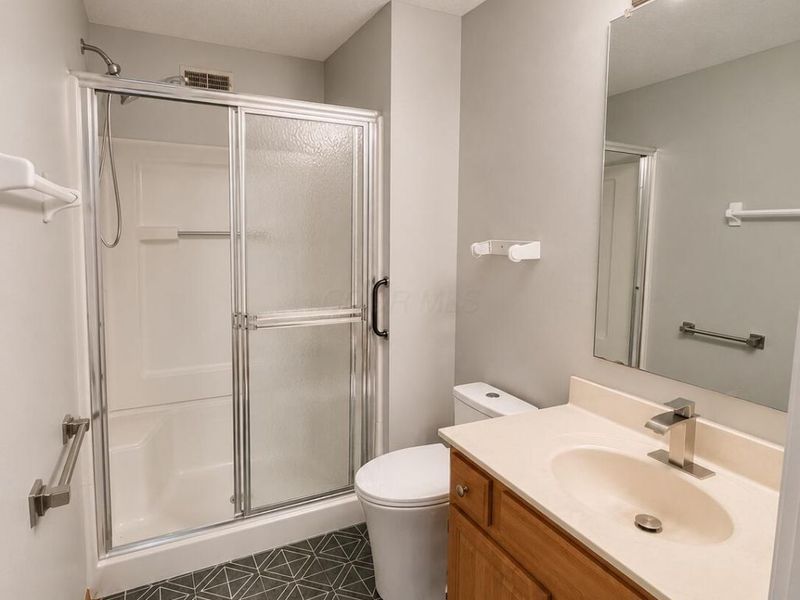 1000 Oak Bay Drive, Galloway, OH 43119 Photo 14