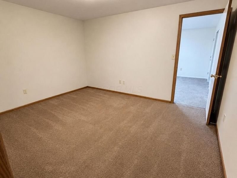 1000 Oak Bay Drive, Galloway, OH 43119 Photo 15