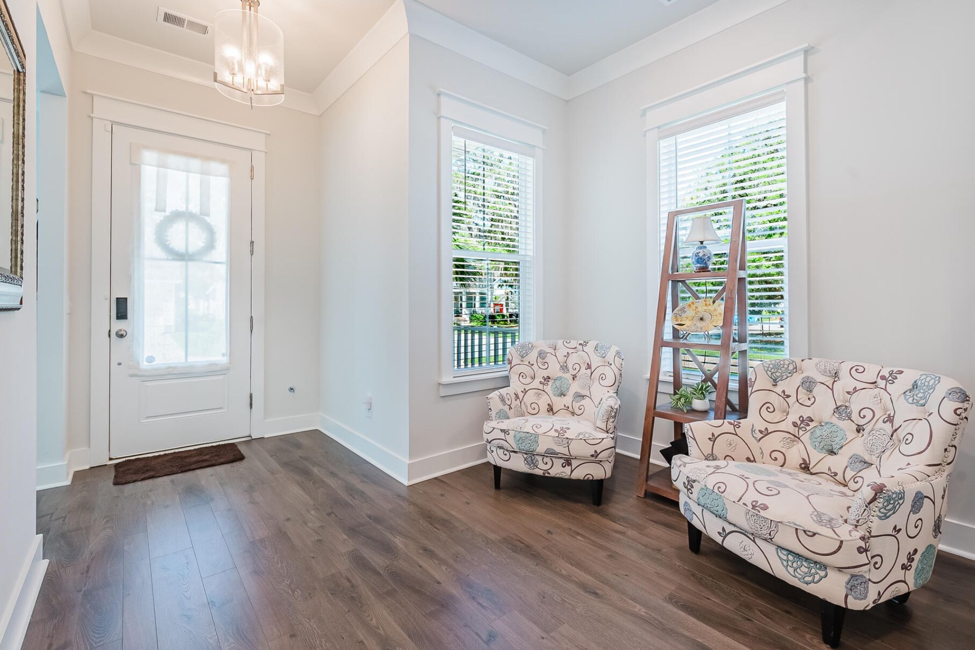 2593 Hatch Drive Photo 6