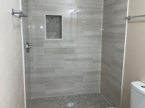1827 E KIRKLAND Lane, Unit D, Tempe, AZ 85281