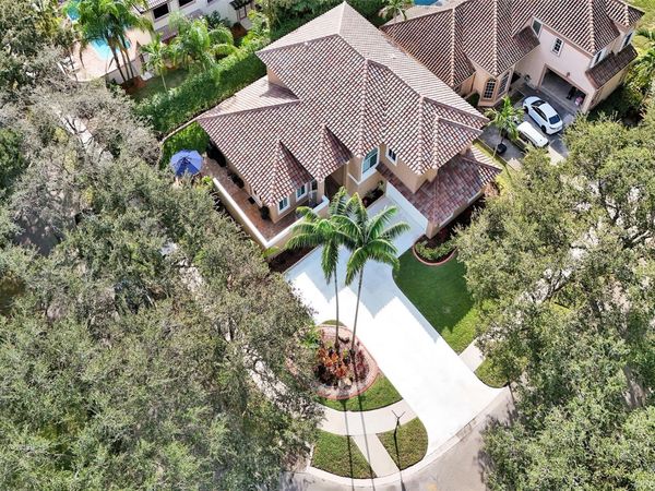 11300 Knot Way, Cooper City, FL 33026