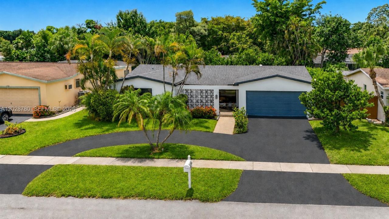 10460 NW 4th St, Plantation, FL 33324 Photo
