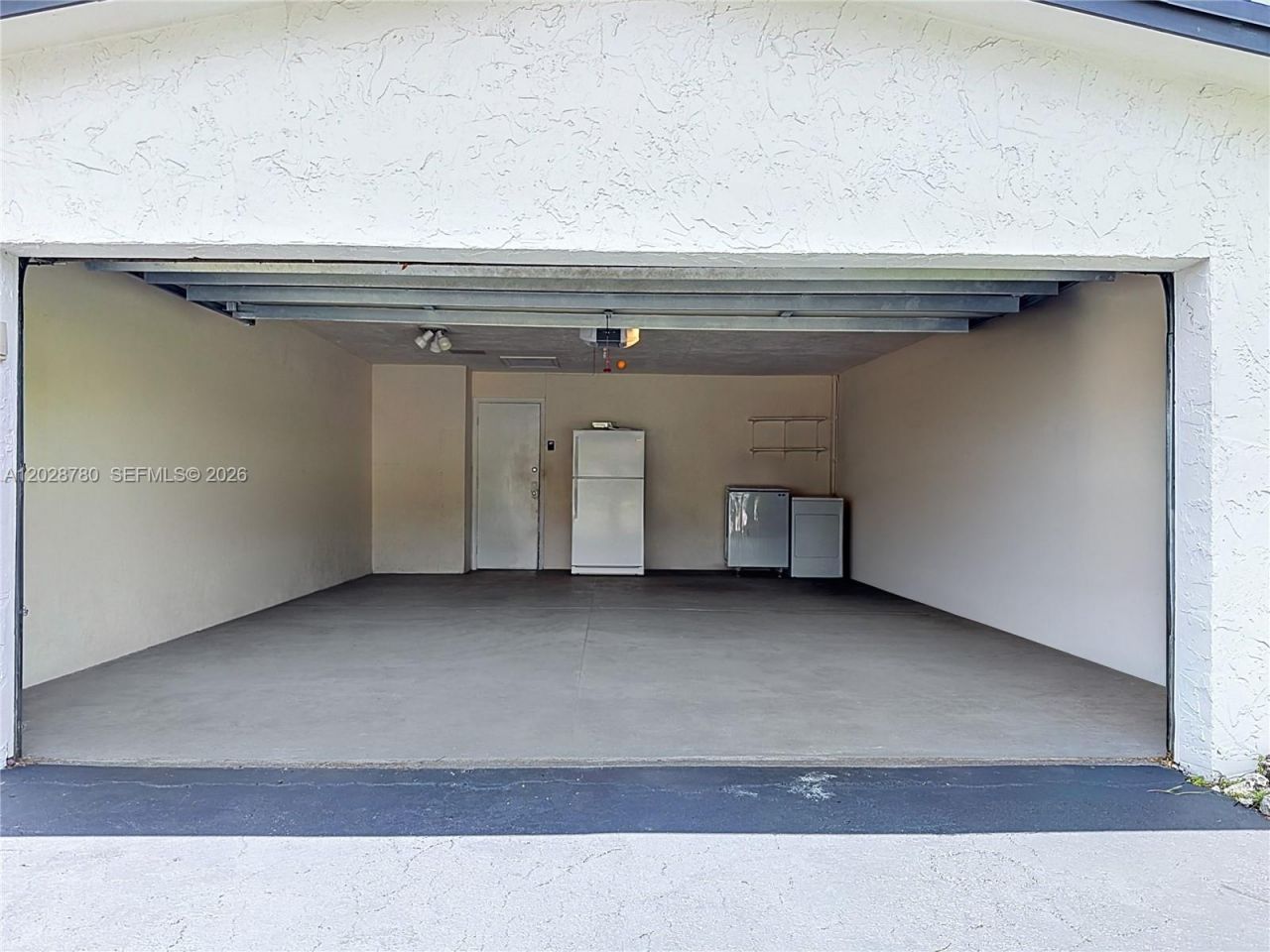 10460 NW 4th St, Plantation, FL 33324 Photo