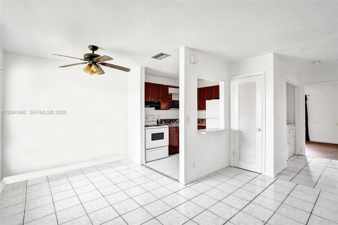 841 SW 7th St, Unit C, Pompano Beach, FL 33060 Photo