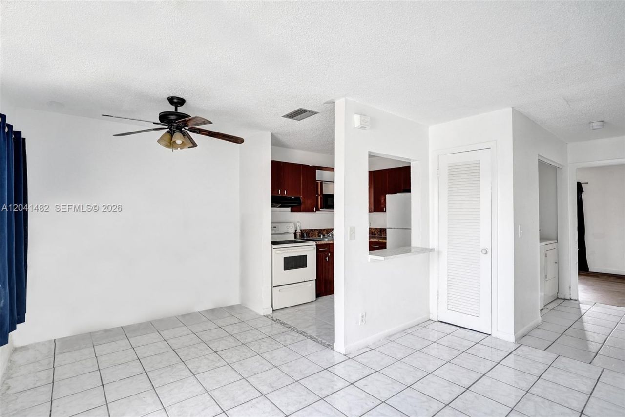 841 SW 7th St, Unit C, Pompano Beach, FL 33060 Photo