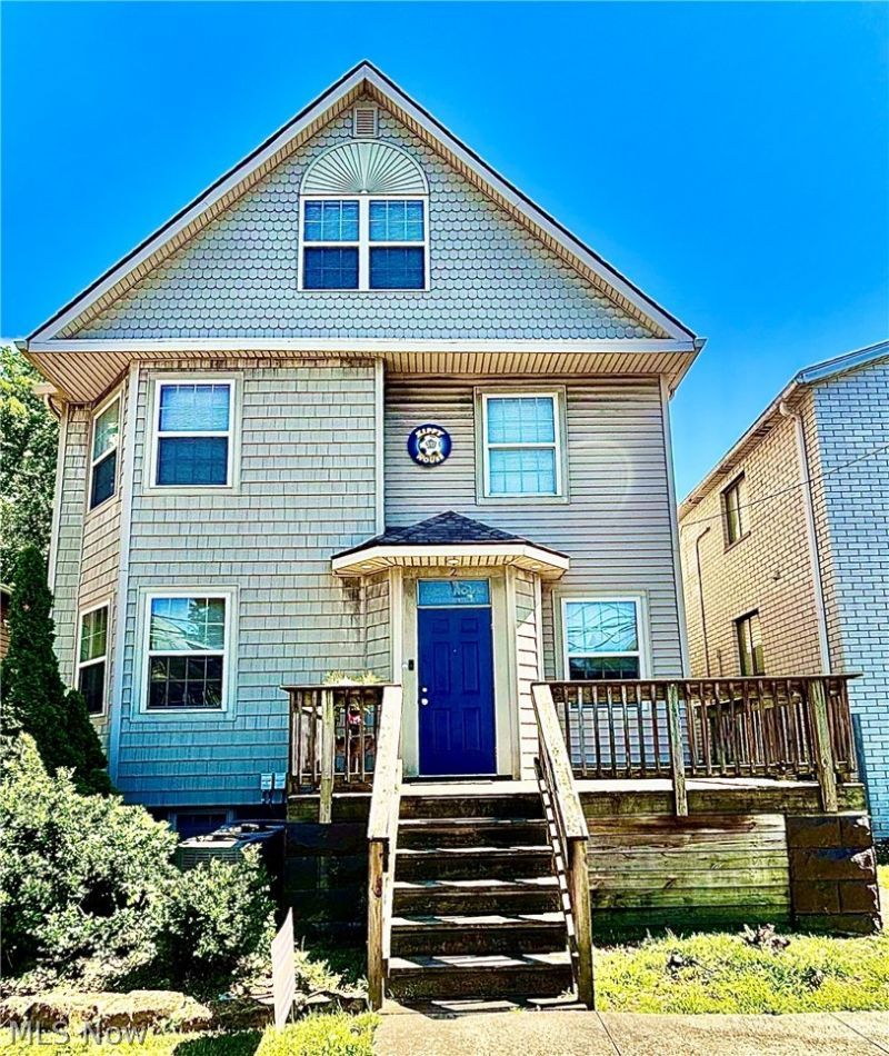 512 E Buchtel Avenue, Akron, OH 44304