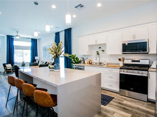 10519 Prospering Valley Way , Las Vegas, NV 89166