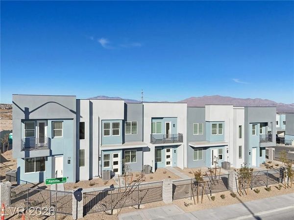 10547 Prospering Valley Way , Las Vegas, NV 89166