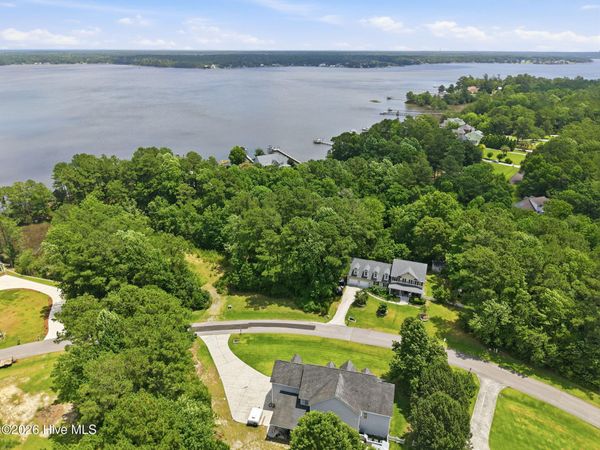 306 Limbaugh Lane, Swansboro, NC 28584