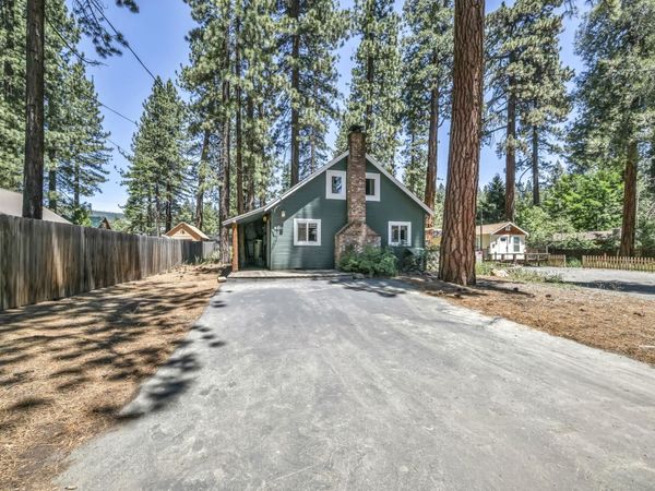 8221 Golden Avenue, Kings Beach, CA 96143