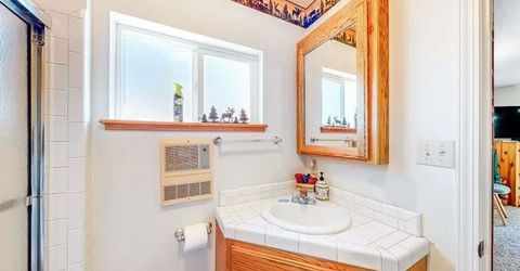 8221 Golden Avenue, Kings Beach, CA 96143 Photo