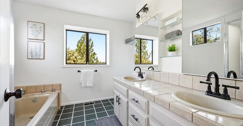 12524 Jayhawk Ct, Penn Valley, CA 95946 Photo
