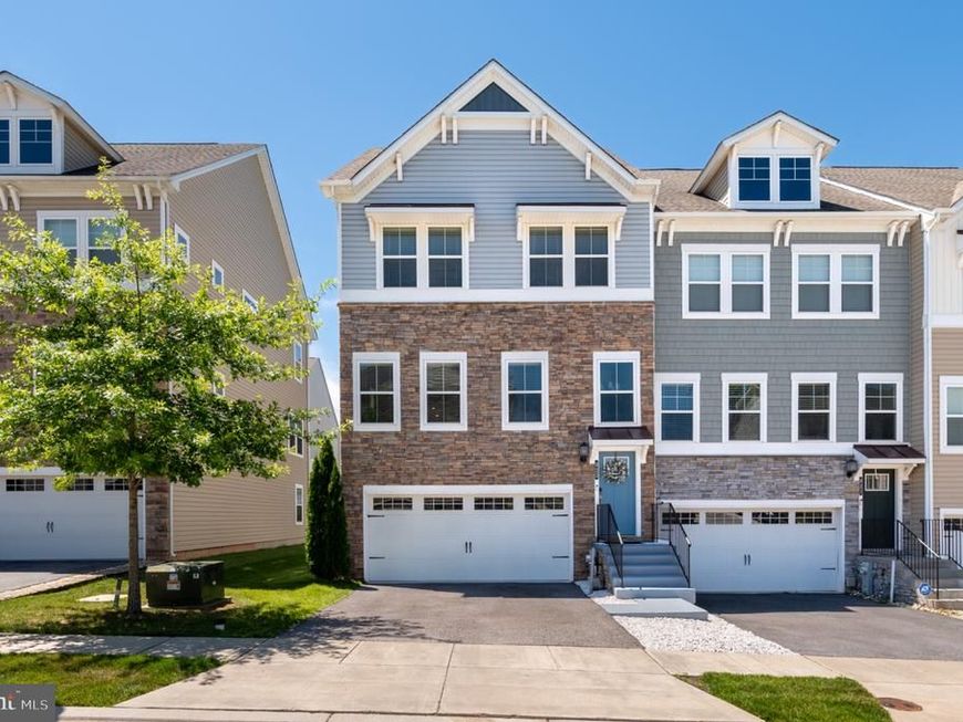 923 Thurston Lane, Glen Burnie, MD 21060 Main Photo