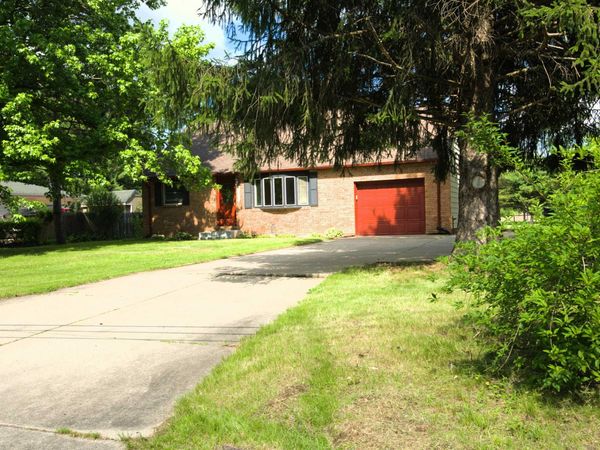 54872 Bittersweet Road, Mishawaka, IN 46545