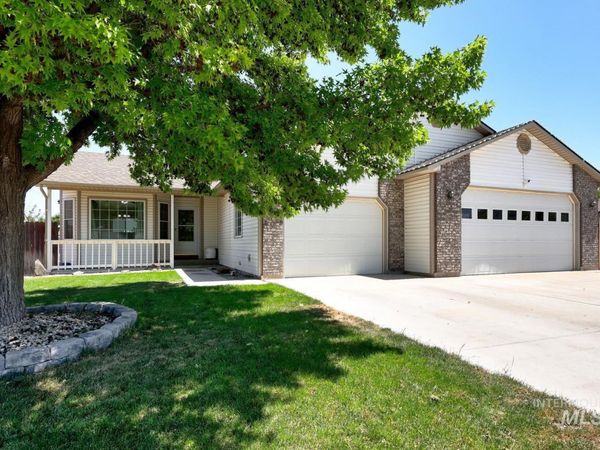 1622 S Horton St., Nampa, ID 83686