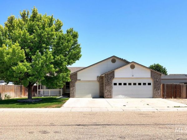 1622 S Horton St., Nampa, ID 83686